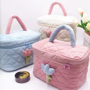 Flower velvety cosmetic bag