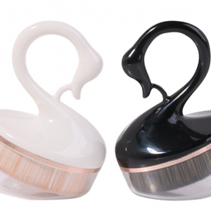 Swan foundation brush