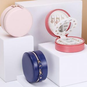 Round jewelry storage case